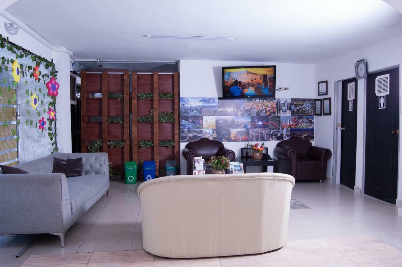 Hotel Recuerdos Del Estadio ميديلين المظهر الخارجي الصورة